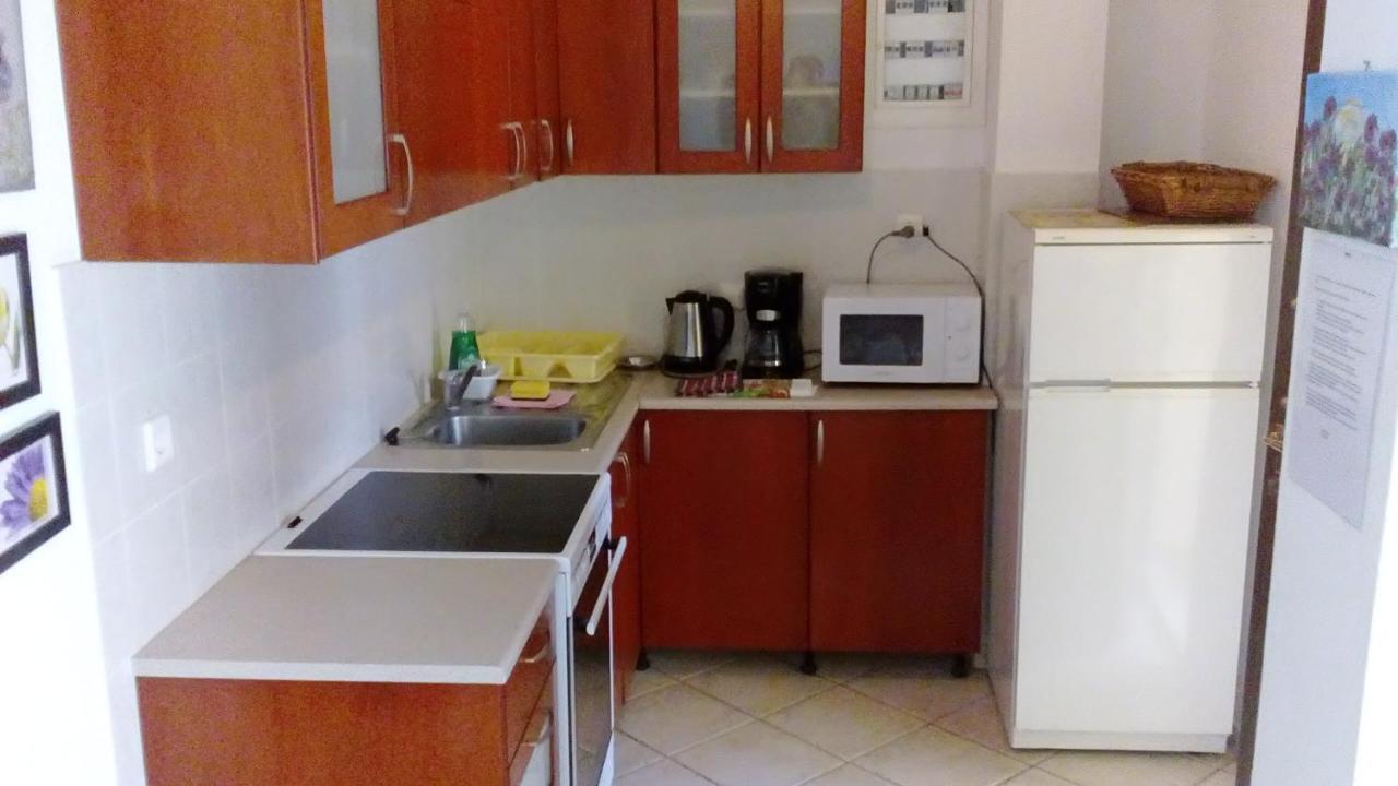 ניקיטי Natalia'S Apartments מראה חיצוני תמונה
